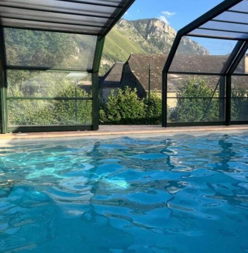 La Suite Unique - Le Jardin Sur Les Pyrenees- Vue Panoramique Montagne -Jardin Cloture Prive De 100M2-Parking-Linge De Lit Et Serviettes Compris- Bielle Экстерьер фото